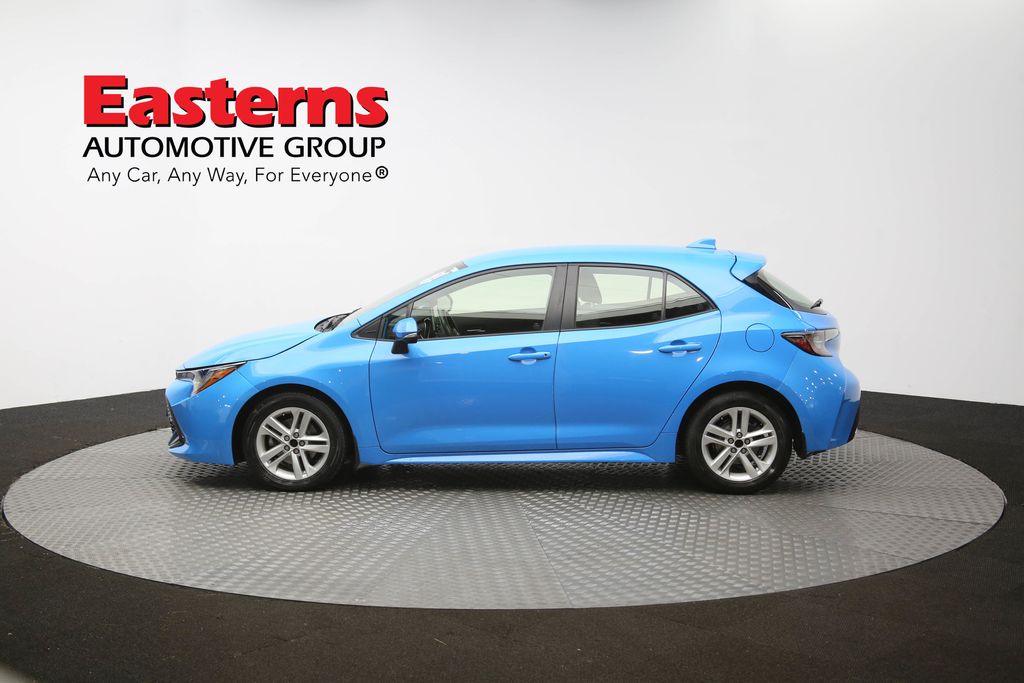 Vehicle image 34 of 61
