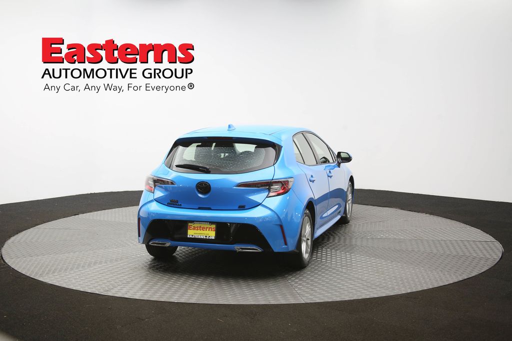 Vehicle image 23 of 61