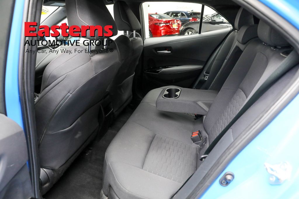 Vehicle image 50 of 61