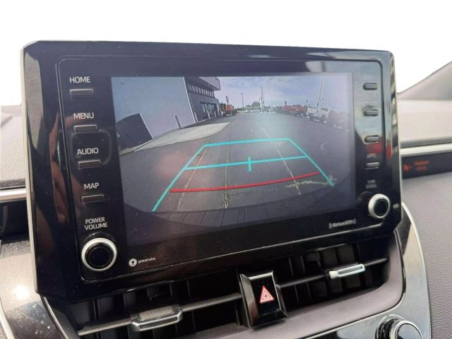 Vehicle image 22 of 26