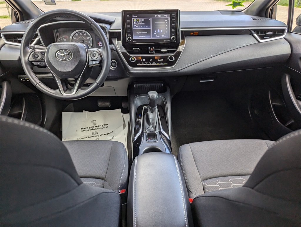 Vehicle image 12 of 34