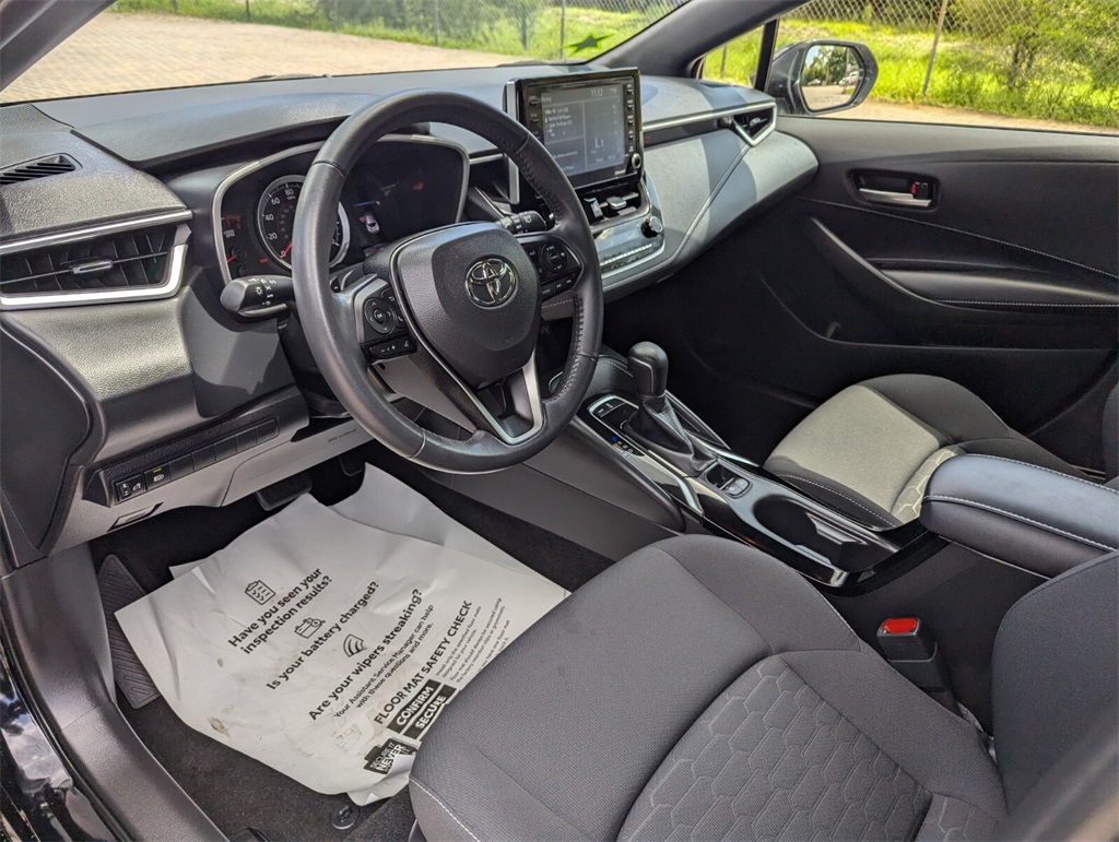Vehicle image 26 of 34