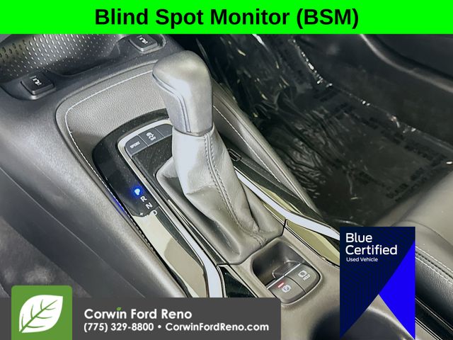 Vehicle image 22 of 30