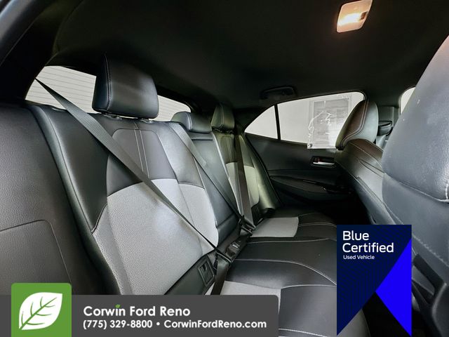 Vehicle image 11 of 30