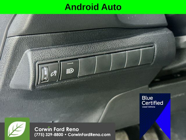Vehicle image 19 of 30