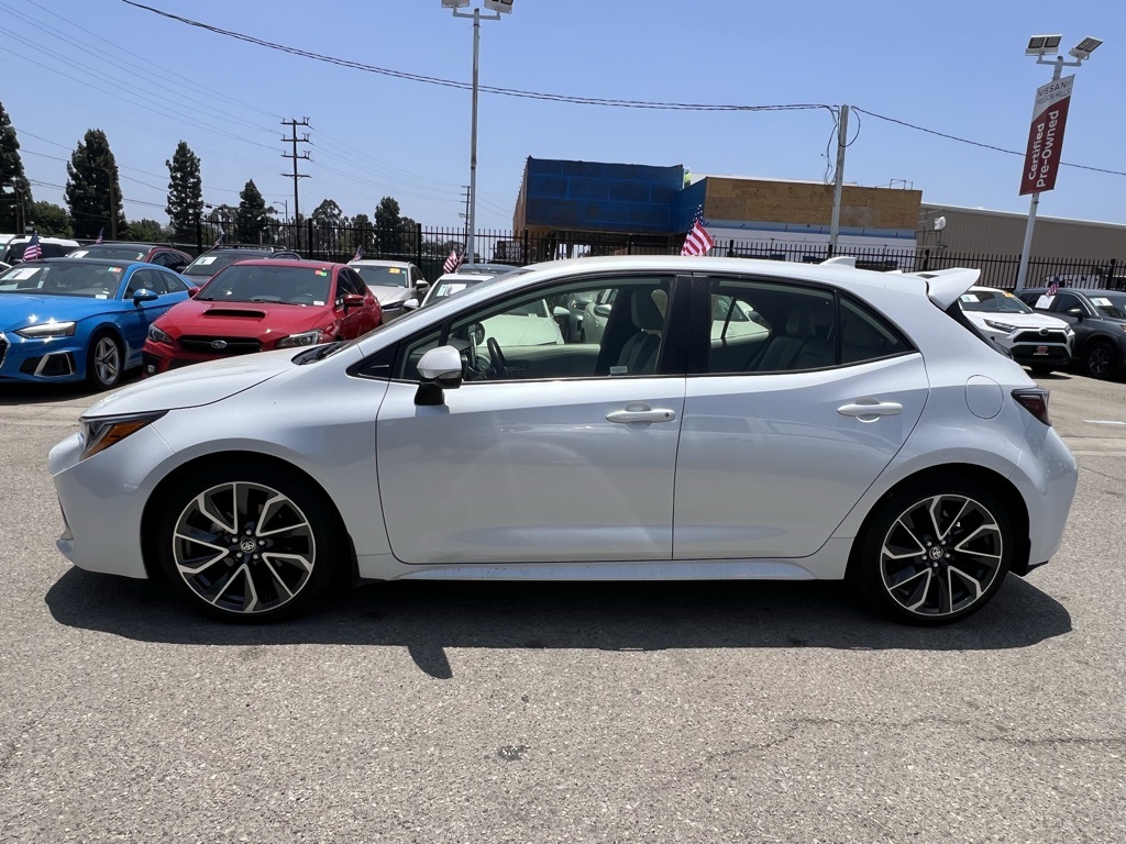 Vehicle image 9 of 28
