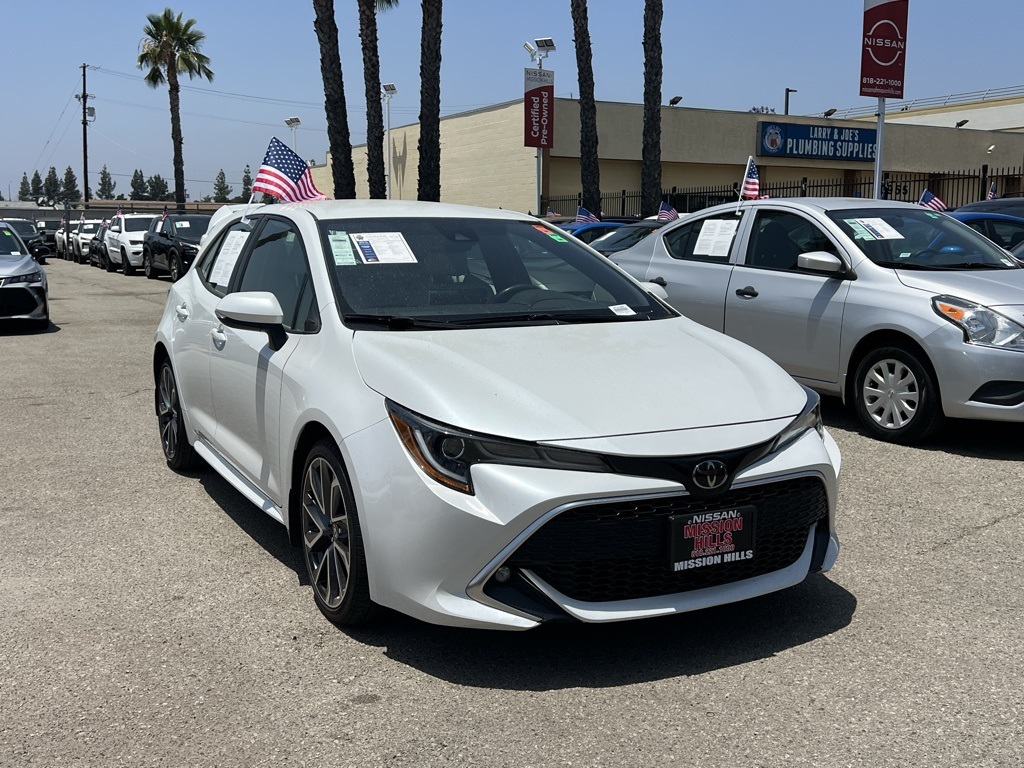 Vehicle image 4 of 28