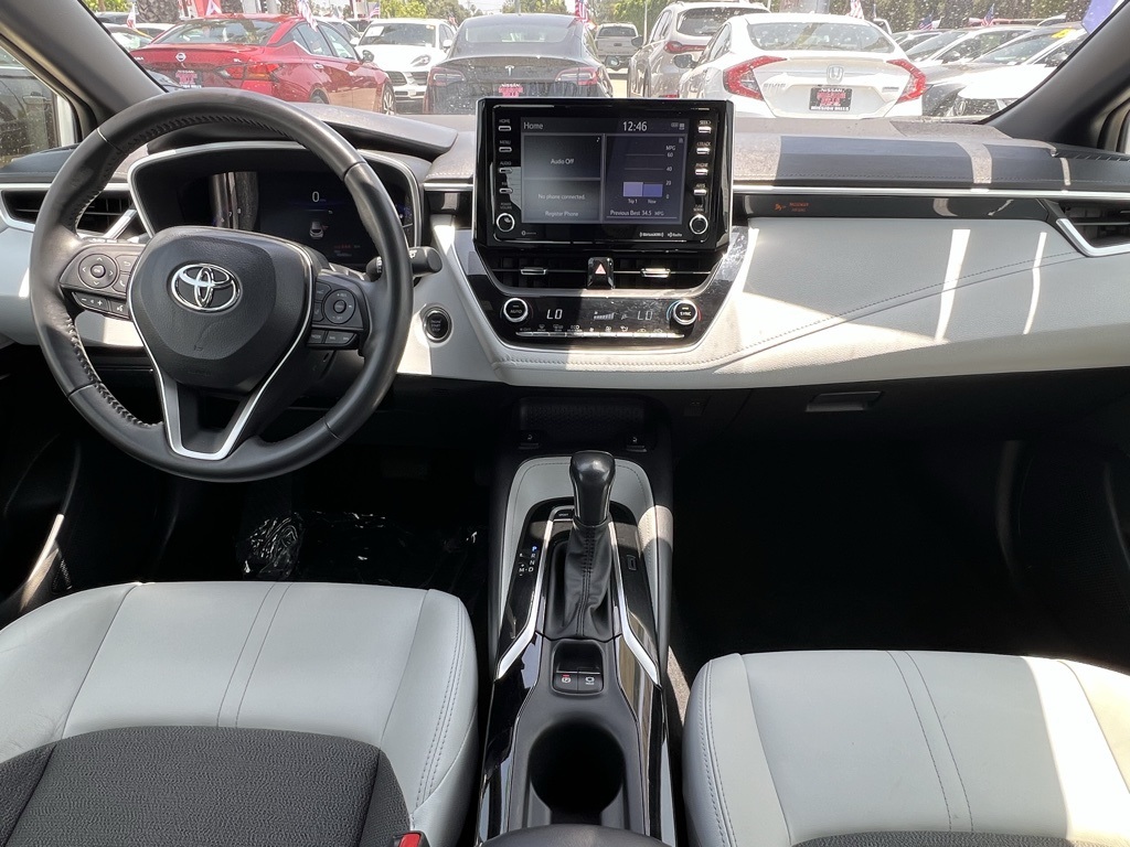 Vehicle image 15 of 28