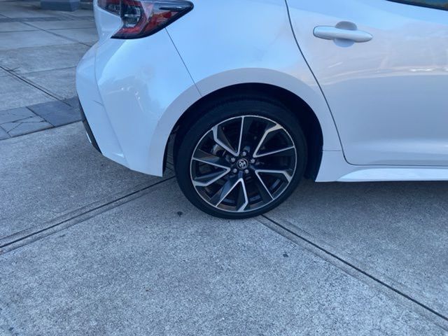 Vehicle image 9 of 30