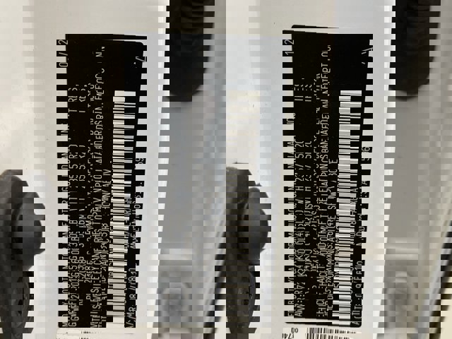 Vehicle image 11 of 19