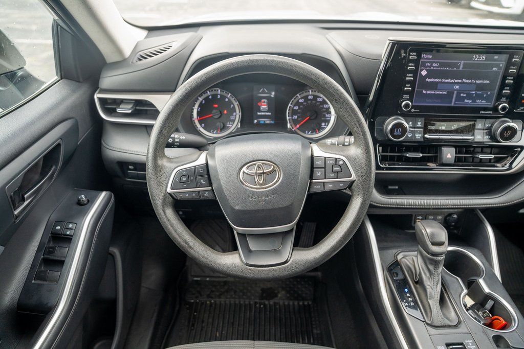 Vehicle image 19 of 36