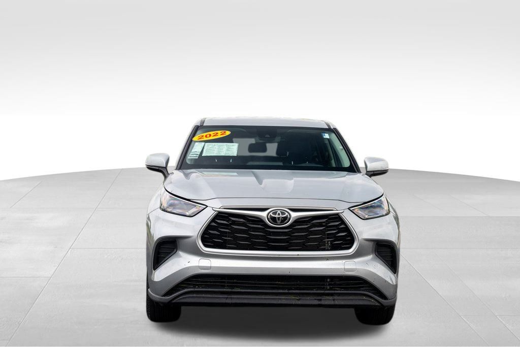 Vehicle image 2 of 36