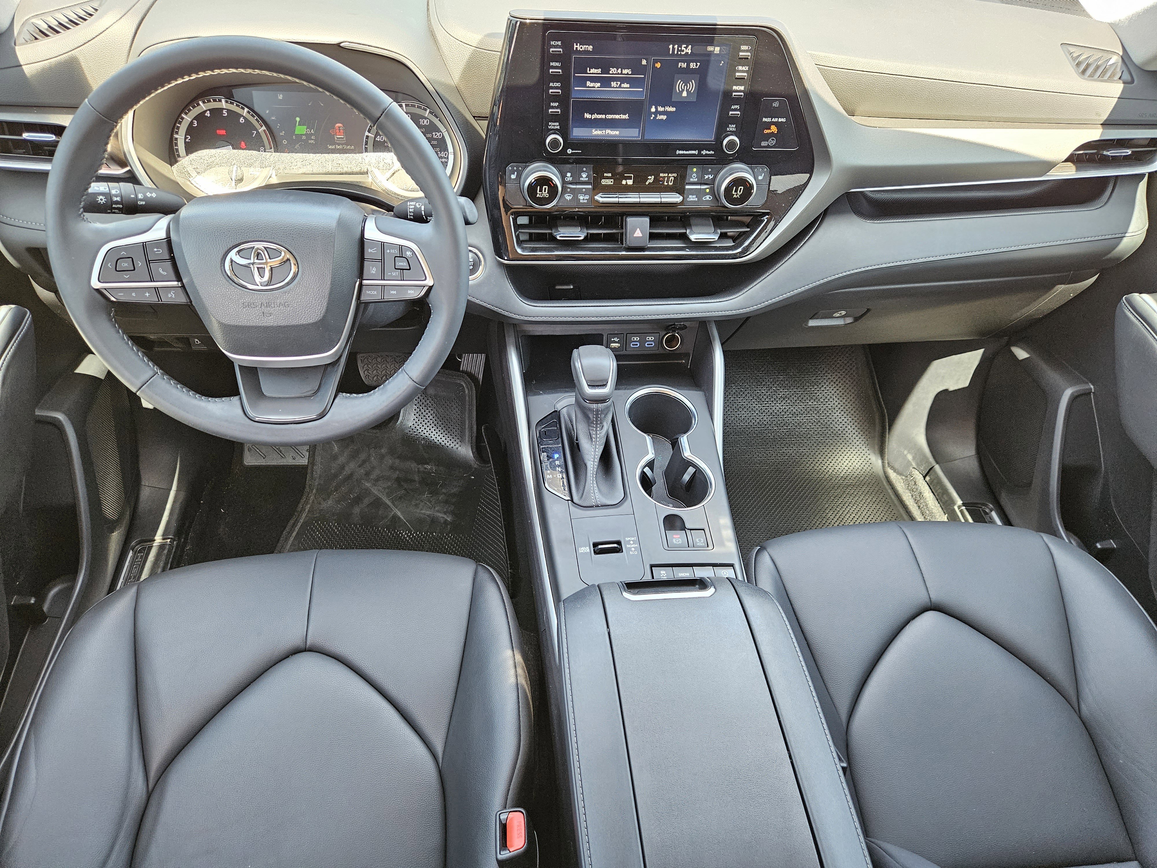 Vehicle image 18 of 24