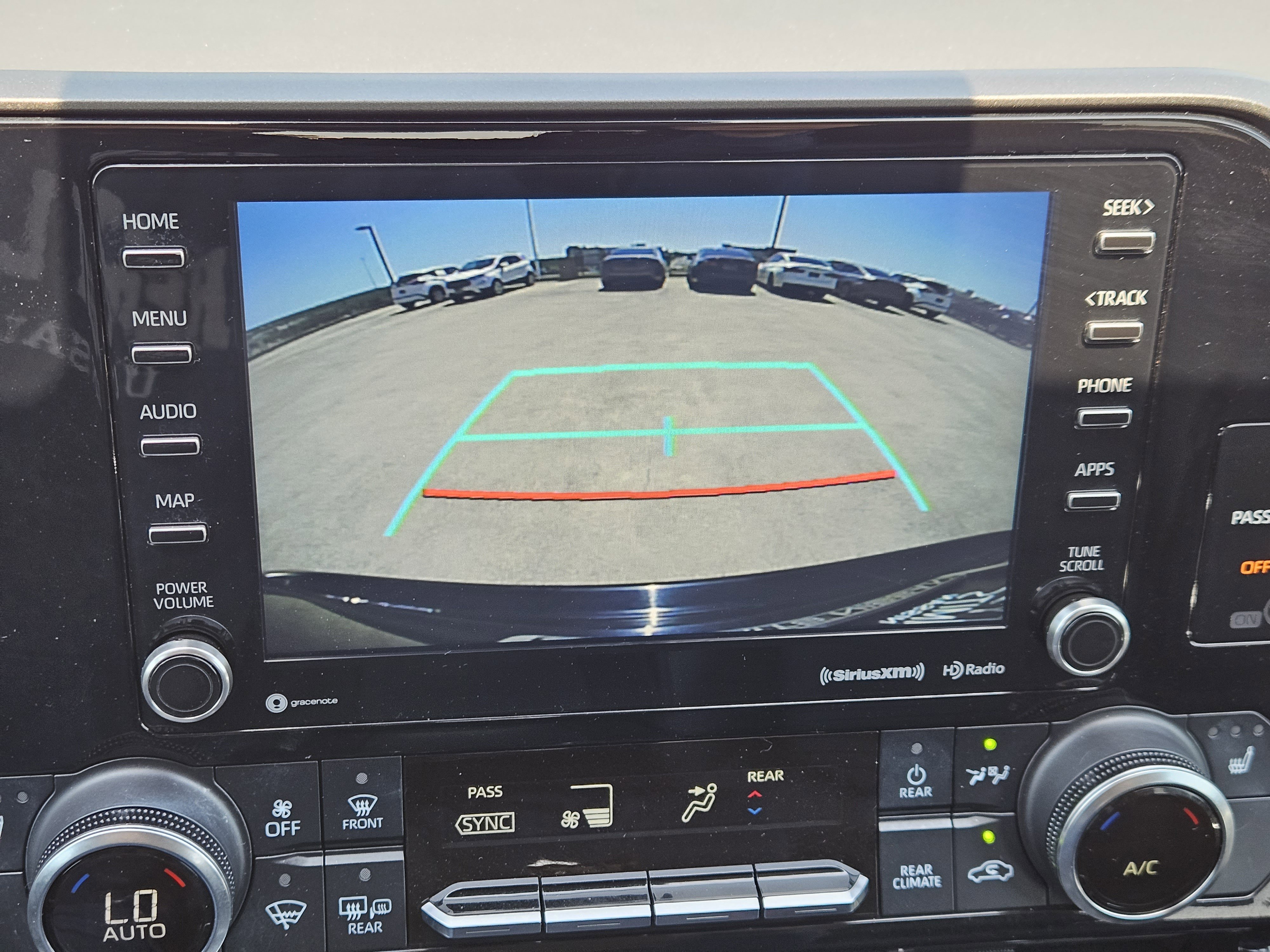 Vehicle image 13 of 24