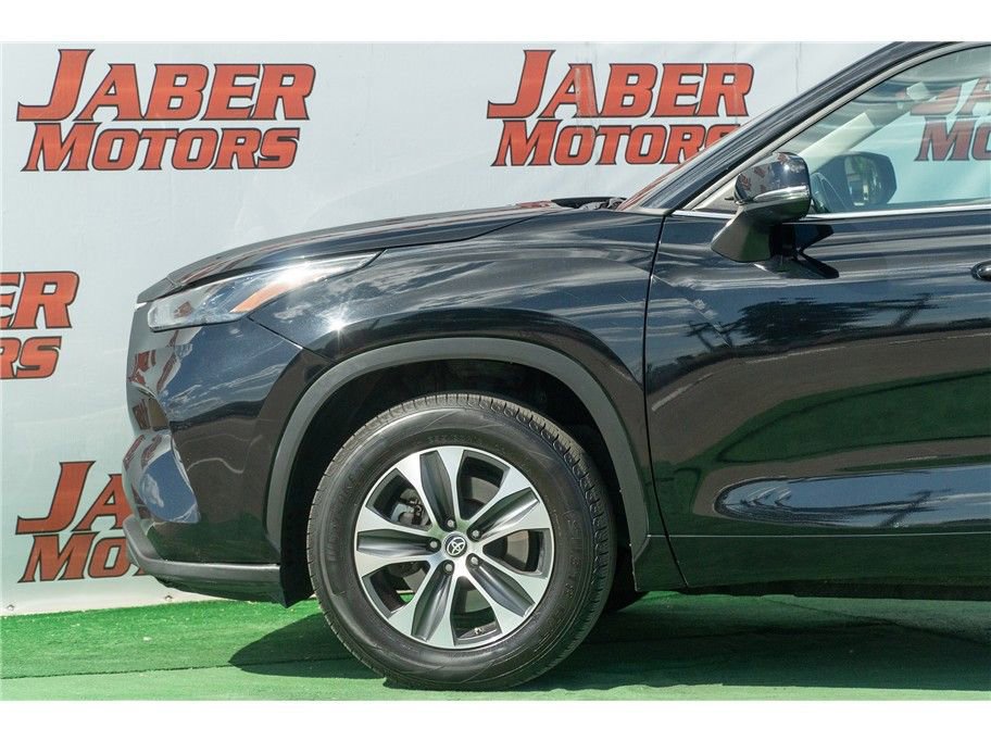 Vehicle image 1 of 41