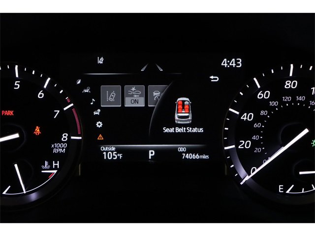Vehicle image 28 of 31