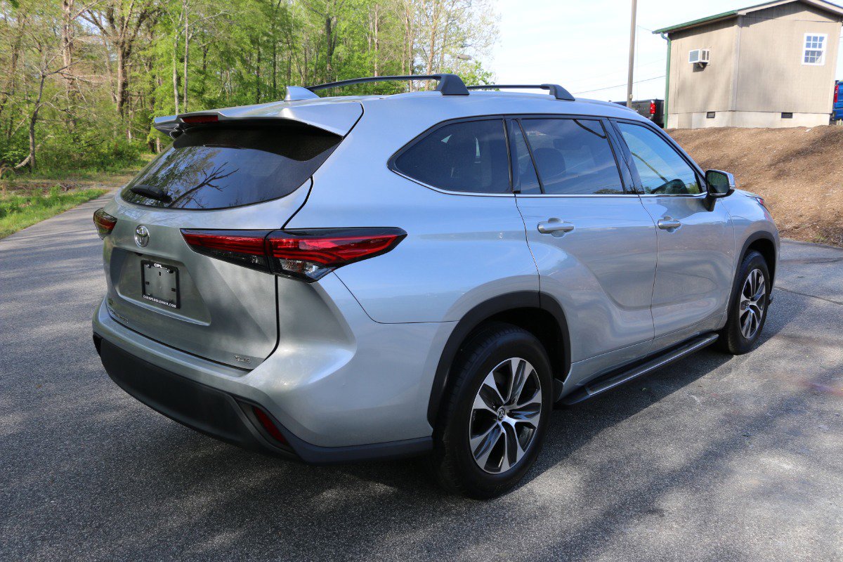 Vehicle image 5 of 31