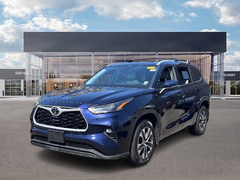 Vehicle image 1 of 33