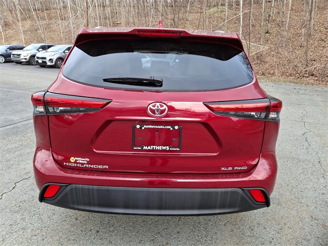Vehicle image 6 of 32
