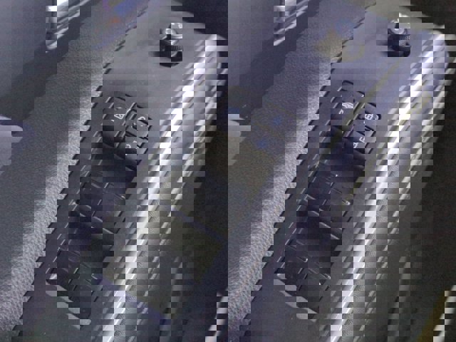 Vehicle image 24 of 29