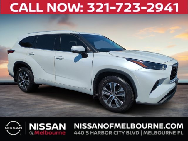 Vehicle image 4 of 29