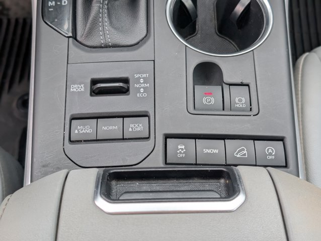 Vehicle image 24 of 47