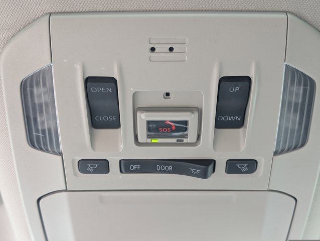 Vehicle image 26 of 47