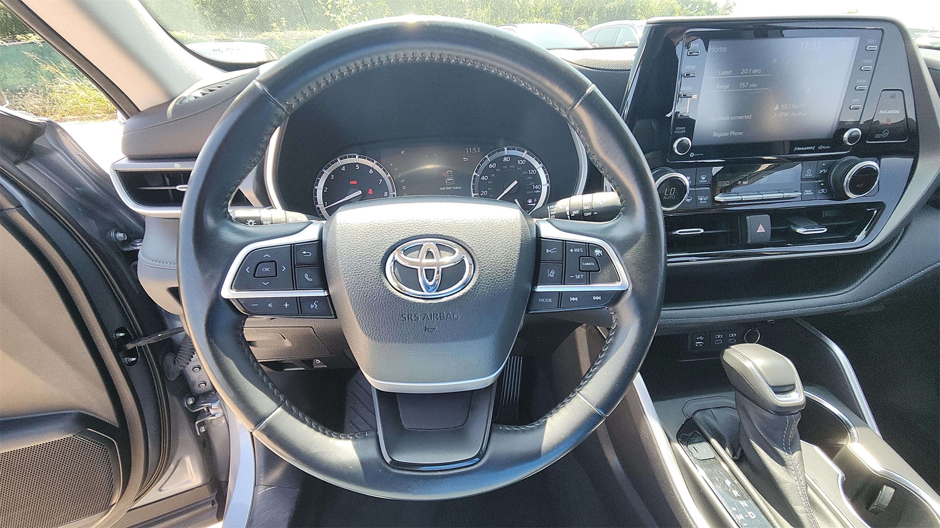 Vehicle image 34 of 39