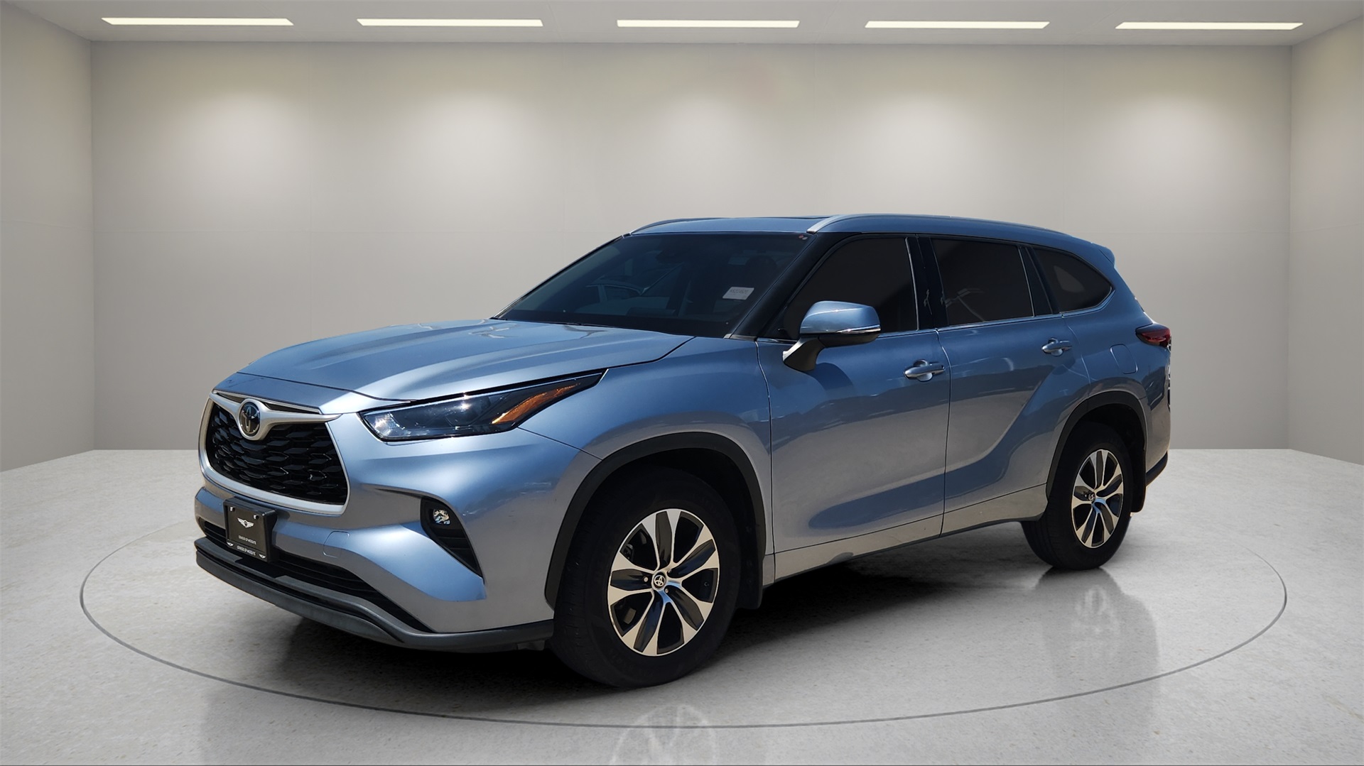 Vehicle image 1 of 39