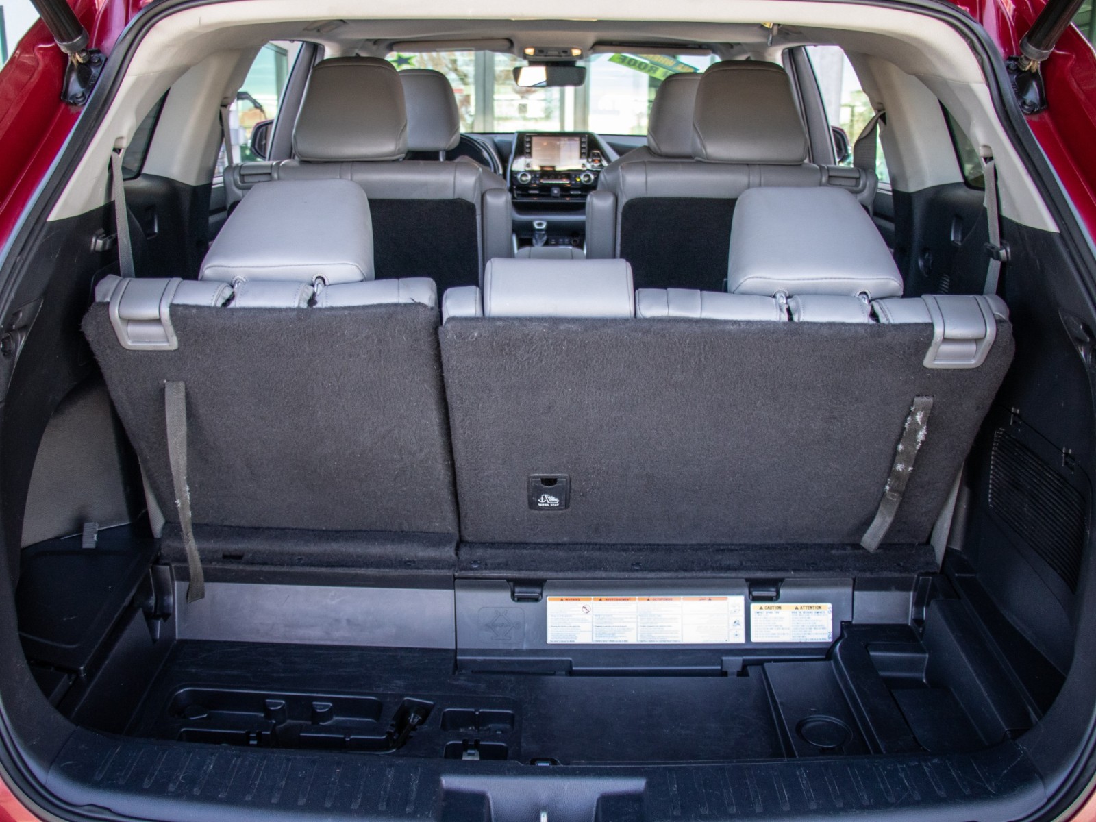 Vehicle image 25 of 26