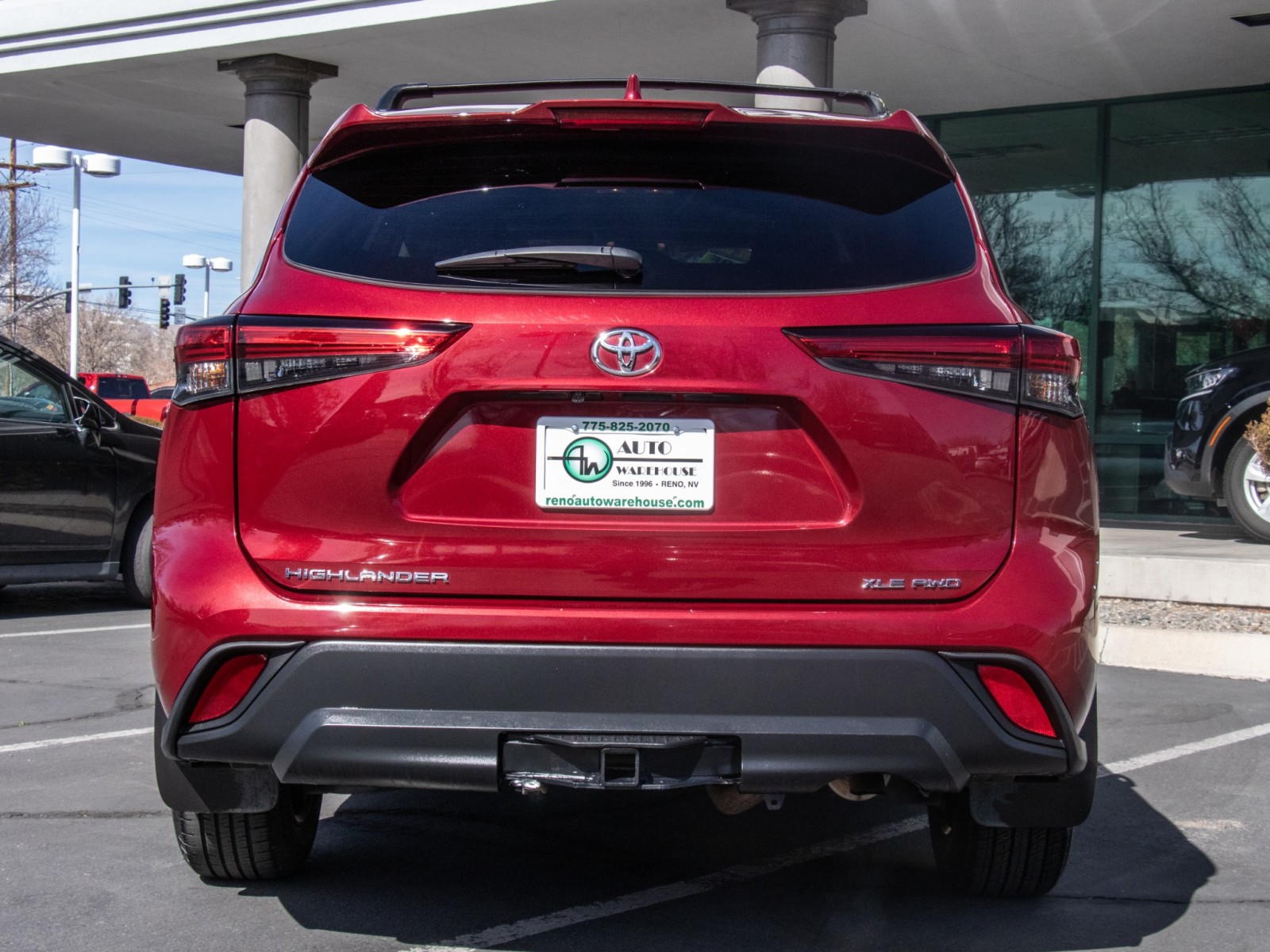 Vehicle image 9 of 26