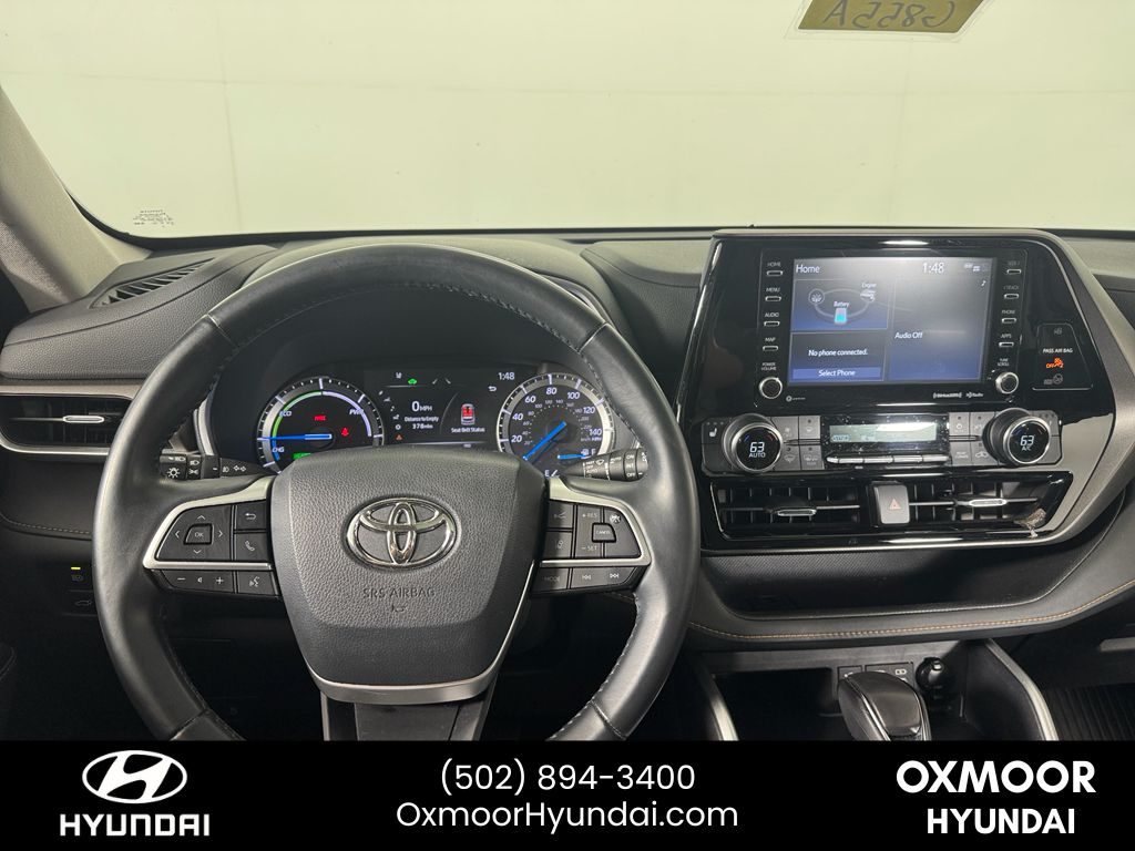 Vehicle image 15 of 31