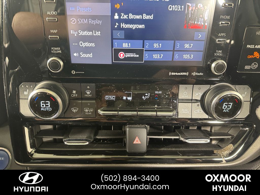 Vehicle image 20 of 31