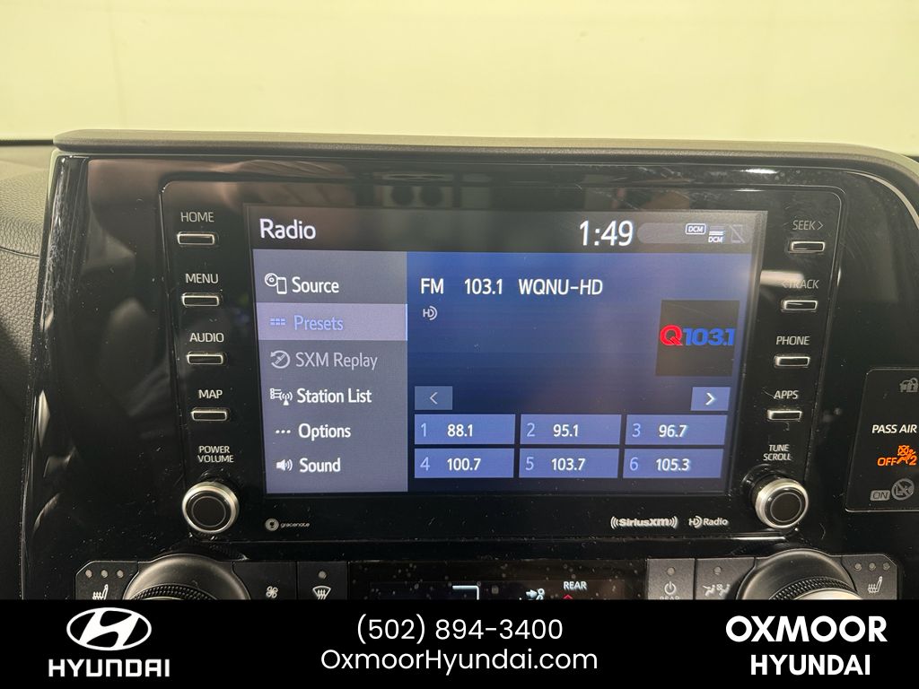 Vehicle image 19 of 31