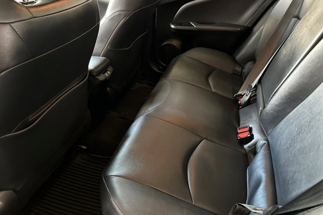 Vehicle image 12 of 29