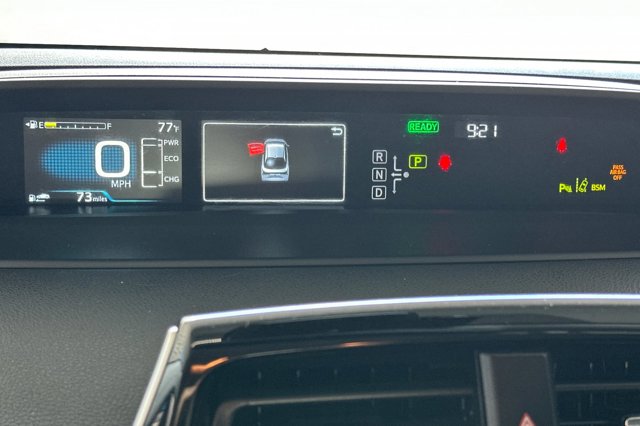 Vehicle image 24 of 29