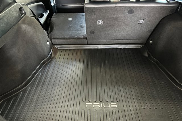 Vehicle image 15 of 29