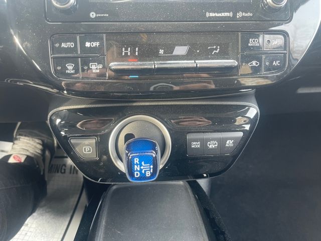 2022 Toyota Prius Prime LE Image 23 of 36