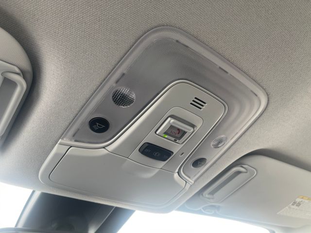 2022 Toyota Prius Prime LE Image 28 of 36