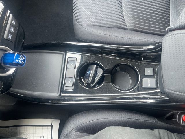 2022 Toyota Prius Prime LE Image 26 of 36