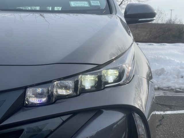 2022 Toyota Prius Prime LE Image 34 of 36