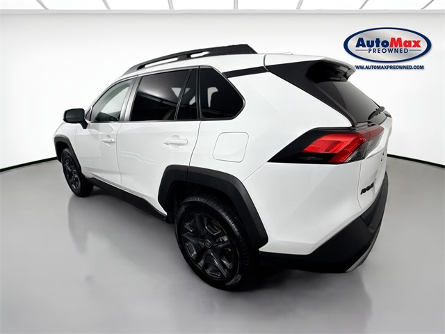 Vehicle image 7 of 40