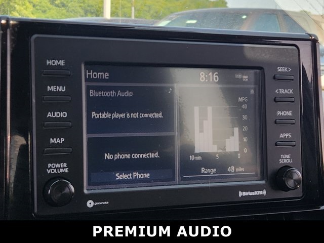 Vehicle image 9 of 25
