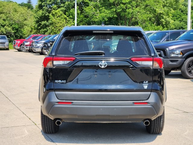 Vehicle image 5 of 25