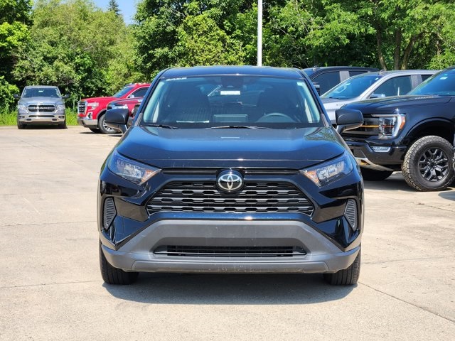 Vehicle image 2 of 25