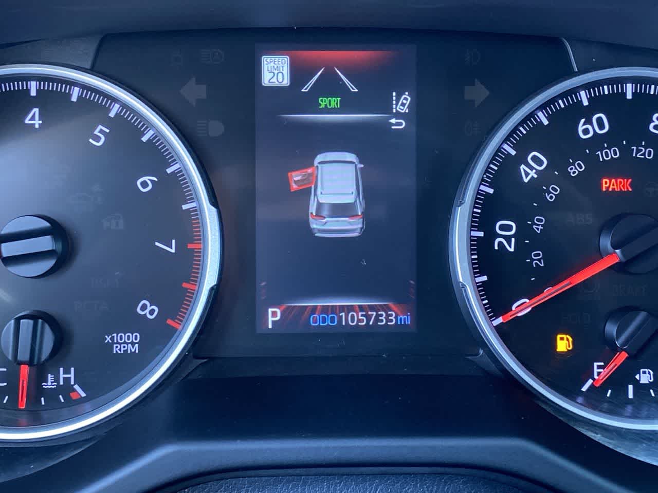 Vehicle image 15 of 24