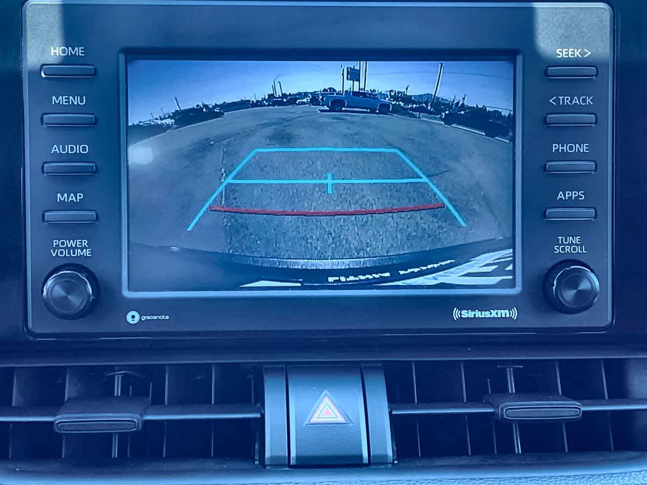 Vehicle image 17 of 24