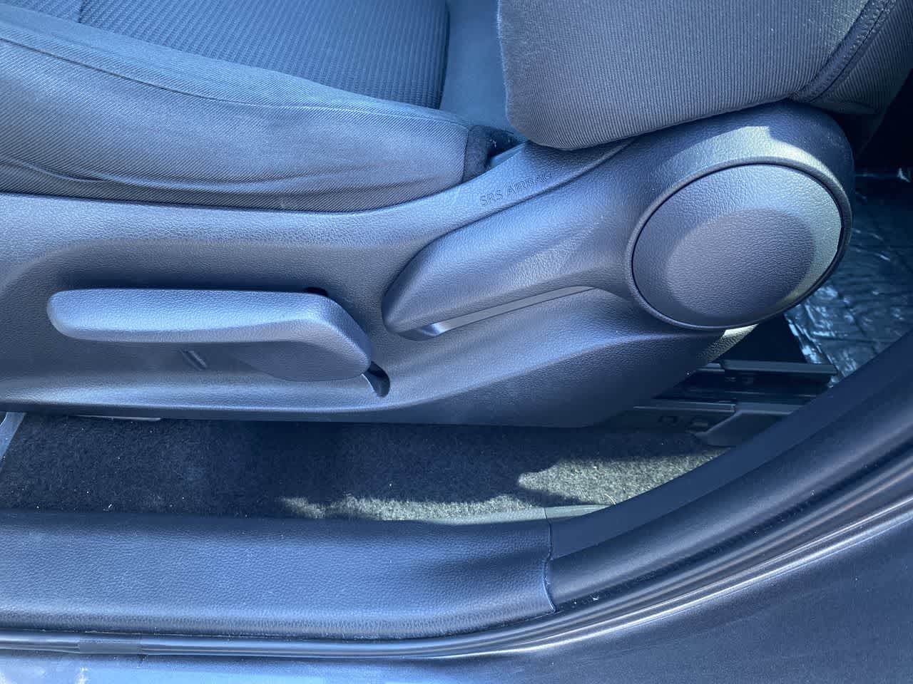 Vehicle image 12 of 24