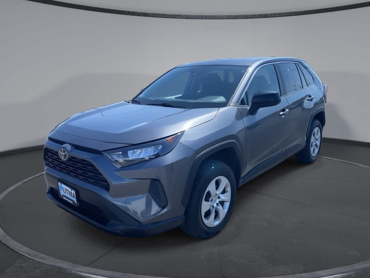 Vehicle image 2 of 24