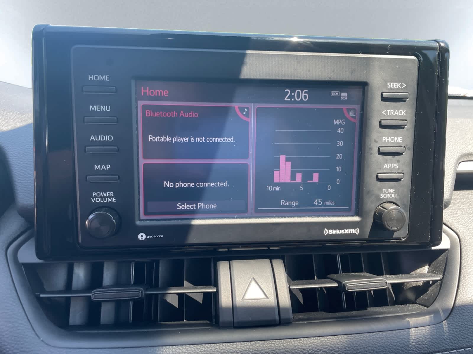 Vehicle image 14 of 25